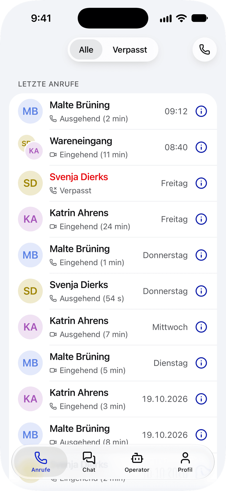 Die Anrufe in der App KronChat auf dem iPhone: ein- und ausgehende Anrufe und Videoanrufe der letzten Tage, einer verpasst, unten die Leiste in Liquid Glass. Namen sind erfunden.